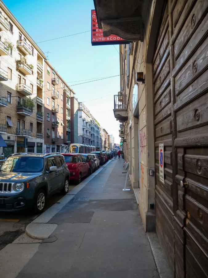The Best Rent - Studio Nearby Sant'Agostino Metro 밀라노 외부 사진