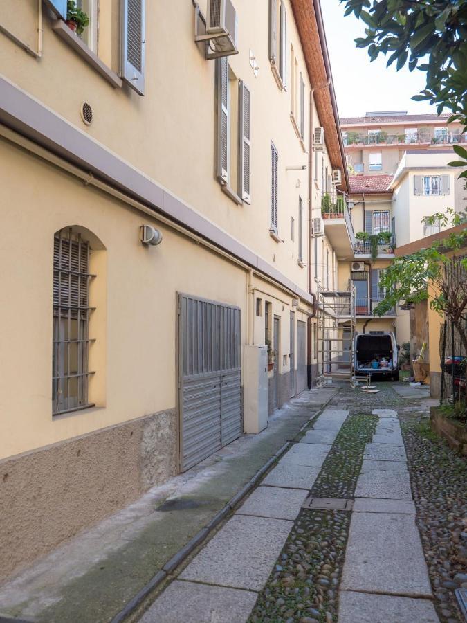 The Best Rent - Studio Nearby Sant'Agostino Metro 밀라노 외부 사진